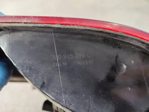 Luz Trasera Derecha VW Transporter T5 Lift OEM 7H0945096L12 image 5