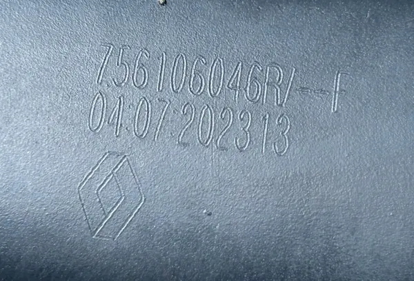 Takapuskurin tukirauta Renault Captur II 19- 756106046R image 5