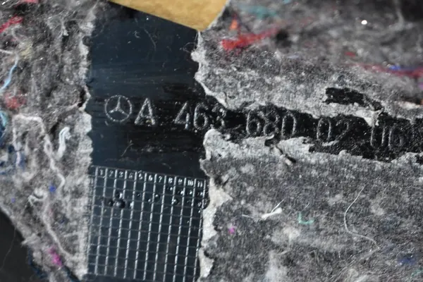 MERCEDES W463 Vloerbedekking Bescherming image 3