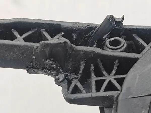 OPEL ASTRA J Oikea Ajovalo 13371600 image 6