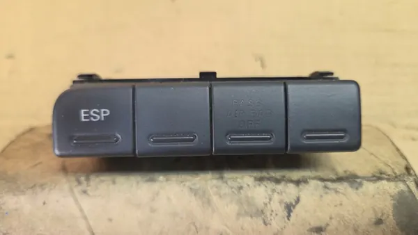 ESP PDC Schakelpaneel Audi A4 B6 B7 image 2