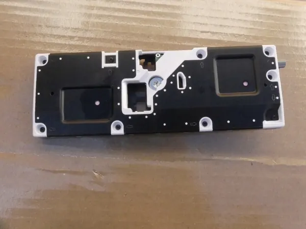 Módulo de radio VW ID4 OEM 1EA035741D - Usado image 2