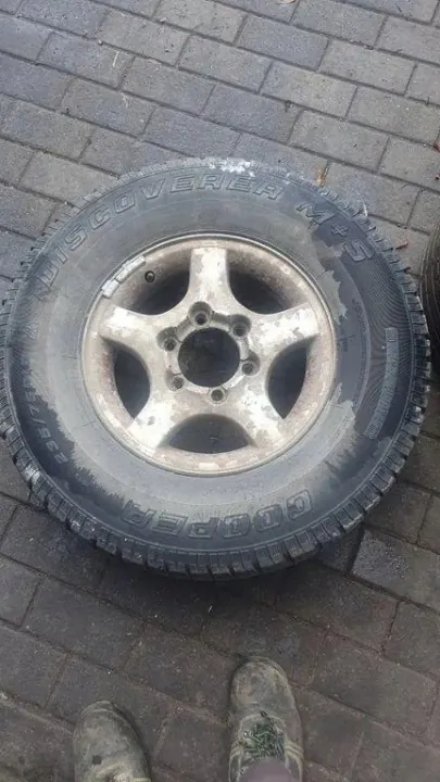 Vara­rengas OEM 23575R15 Hyundai Terracanille image 2