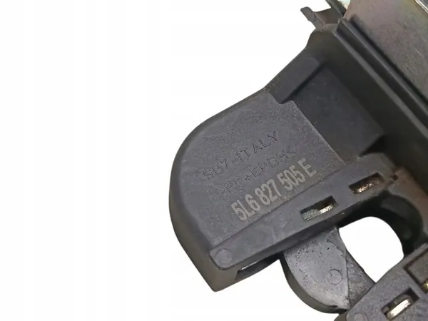 Skoda OE 5L6827505E Bagagelucka Lås - Begagnad image 3
