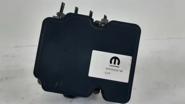 Fiat Tipo II ABS-pump OEM 00520530740 - Begagnad image 5