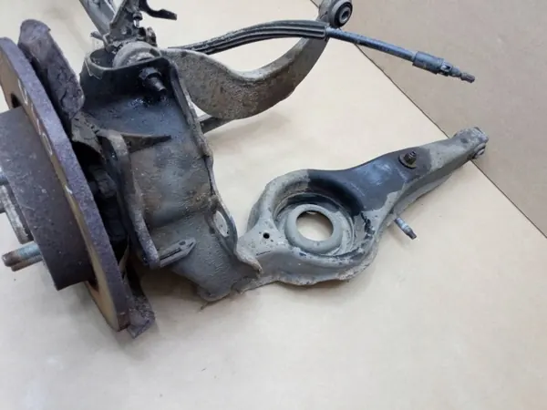 ZWROTNICA Braço de Suspensão Traseiro Esquerdo Volvo V40 image 4