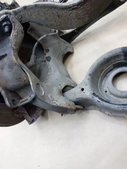 ZWROTNICA Braço de Suspensão Traseiro Esquerdo Volvo V40 image 5