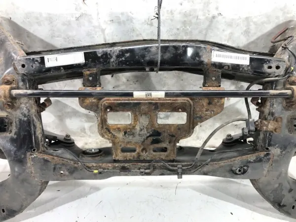 Poutre arrière OEM 06700075690 pour Maserati Quattroporte VI image 8