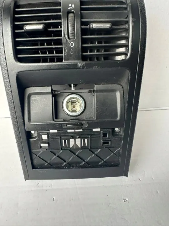 Grille de ventilation accoudoir arrière VW Passat B6 OEM BCN6405 image 4