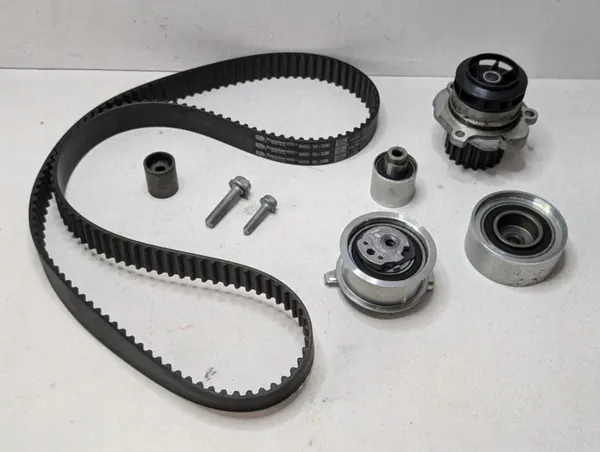 Gates Waterpomp & Distributieriem Set OEM Kwaliteit image 2