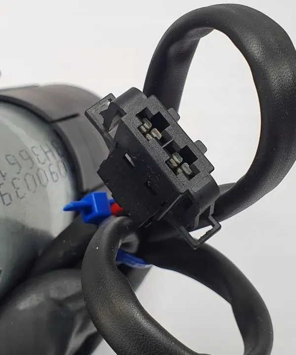 Audi TT 8J Cabrio dakpomp OEM 1037363 109231 image 3
