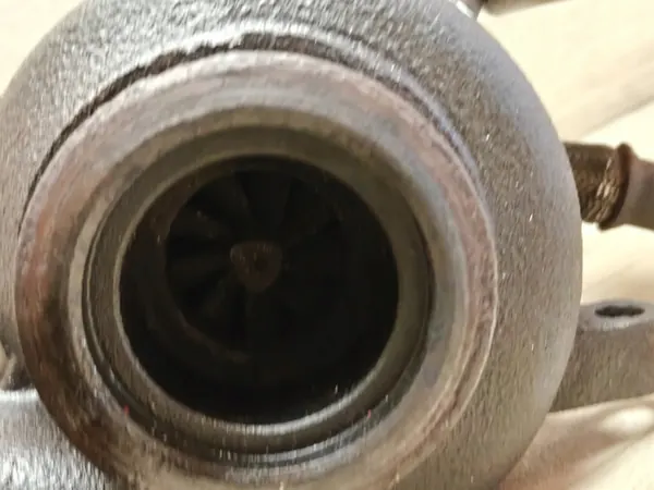 Turbocompressor VW OEM 038253016K para 1.9 TDI image 5