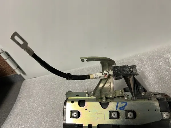 Condensateur Mazda CX-3 i-ELOOP OEM DA7A67ZC0-B 2019 image 10