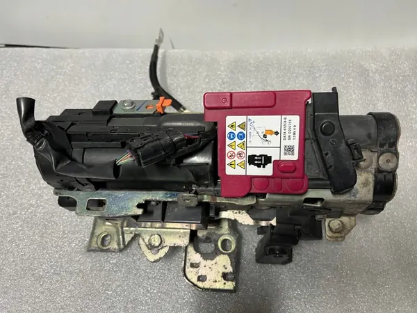 Condensateur Mazda CX-3 i-ELOOP OEM DA7A67ZC0-B 2019 image 4