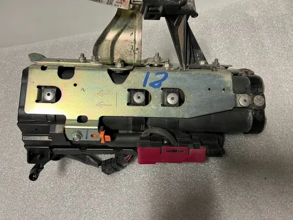 Condensateur Mazda CX-3 i-ELOOP OEM DA7A67ZC0-B 2019 image 9