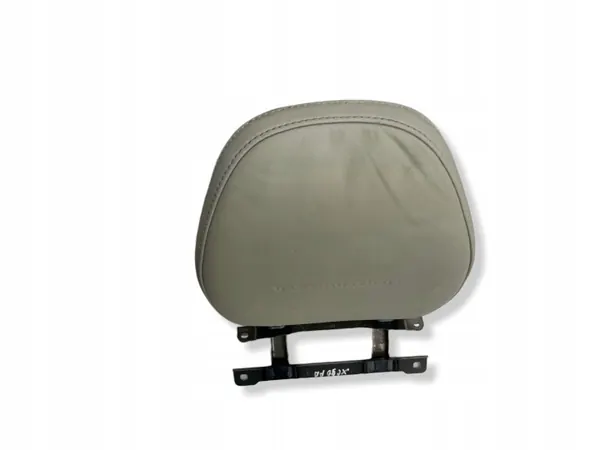 Volvo V60 2020 Vordersitz Kopfstütze OEM 31498275 image 3