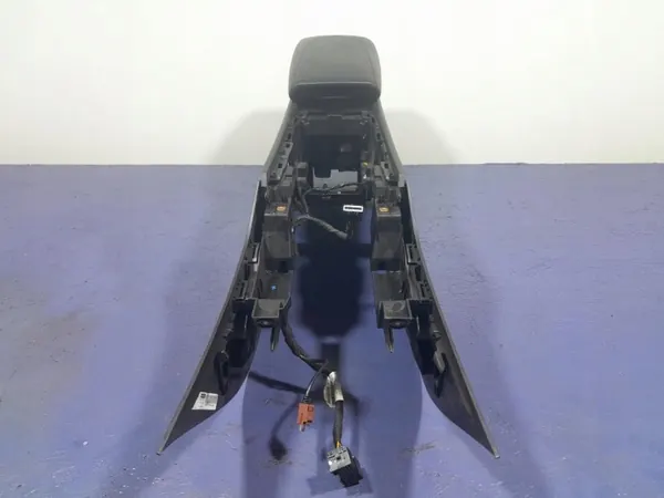 Accoudoir console centrale OEM Lochow-326737- cuir image 10