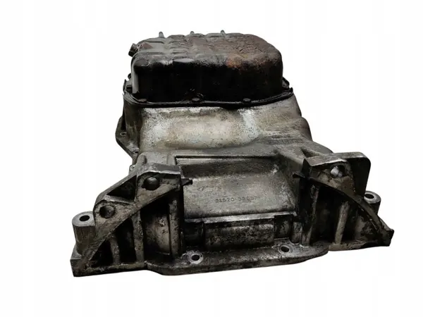 Cárter de aceite usado OEM 21520-38057 Hyundai Santa Fe image 6