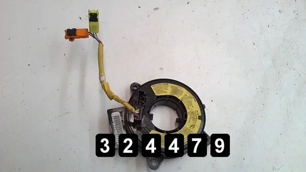 Mazda 6 Gleitring OEM AM-324479 - Gebrauchtteil image 2