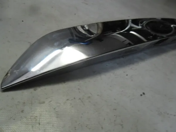 Garniture Hayon Ford Kuga II OEM CJ54-S43404-AFW image 4