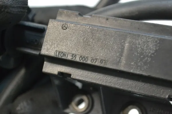 Mercedes Accukabel OEM A9625406831 - Gebruikt image 4