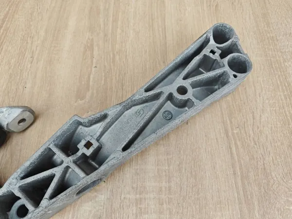 Support de boîte OEM 9485312 pour BMW G30 G26 image 6