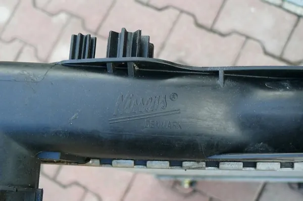 NISSENS Radiador de Motor Audi A6 C6 3.0 TDI image 3