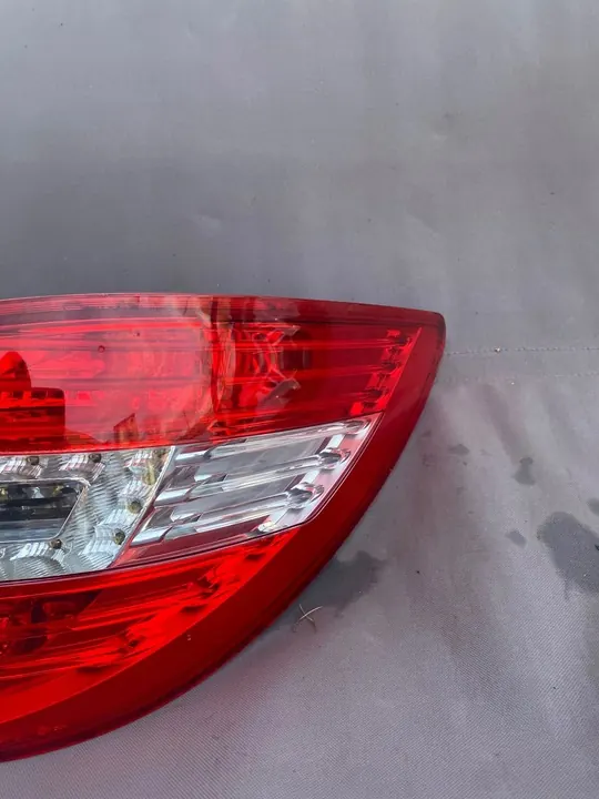Achterlichten Mercedes-Benz R W251 2011 A2518202064 image 3