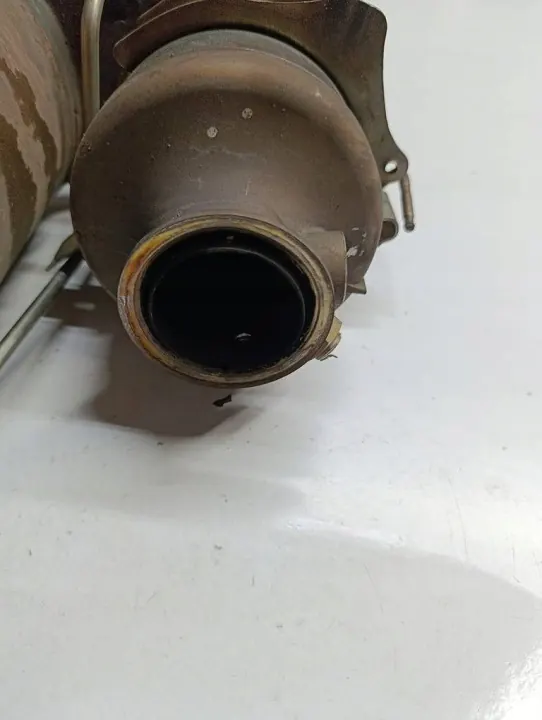 DPF-suodatin Audi Q2 16-19 2.0 TDI OEM 4L131902H image 3