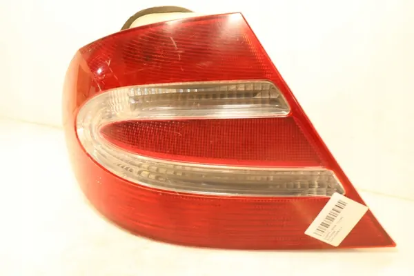 MERCEDES CLK W209 LINKER ACHTERLICHT A2098200164 image 6