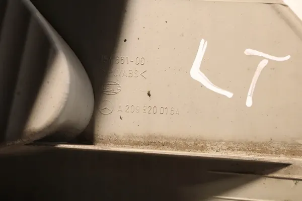 MERCEDES CLK W209 LINKER ACHTERLICHT A2098200164 image 8