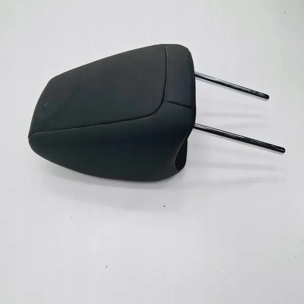 OEM 50 etuotsa Nissan Leaf II 2022 -malliin image 3
