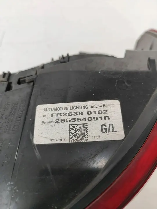 Luz trasera izquierda Renault Clio IV 2014 OEM 265554091R image 8
