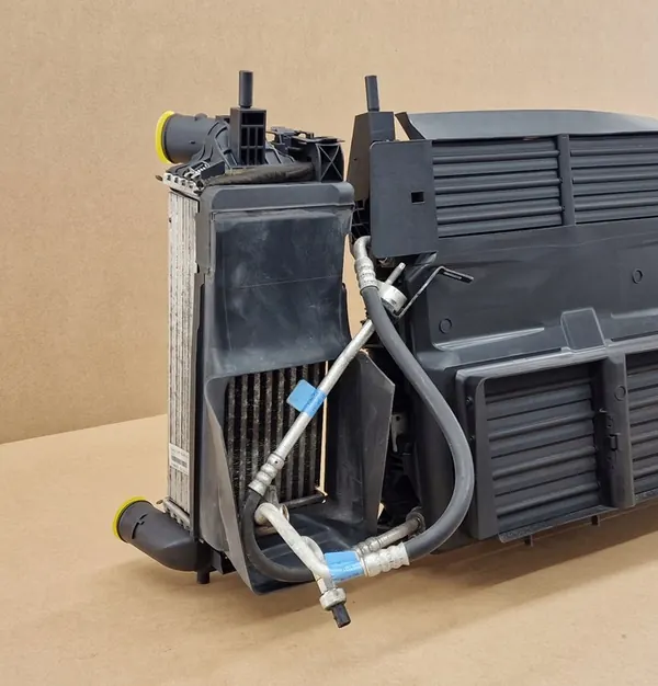 Conjunto de ventilador de refrigeración Ford Focus MK3 C-Max II Transit image 7