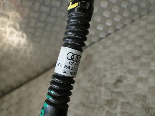 Tuyau de lave-glace Audi A6 C7 4G0955970D image 2