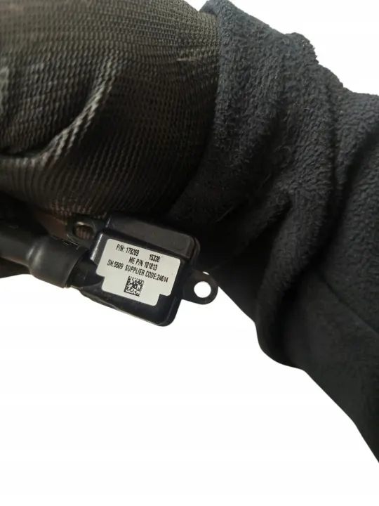 Maserati Ghibli M157 peruutuskamera OEM 178269 image 4