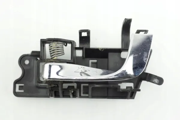 Puxador interior esquerdo dianteiro Cadillac SRX OEM 25707889 image 2
