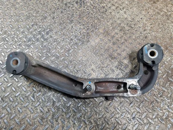 Framdiff fäste Cadillac Escalade 2007 15201932 image 5