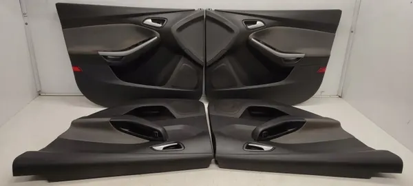 Ford Focus MK3 HB sidokapp - OEM-set begagnad image 2