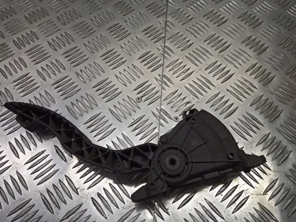 Potentiomètre de pédale d'accélérateur OEM 010946-18 Renault image 3