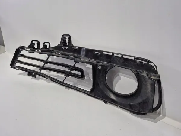 Griglia paraurti anteriore destra BMW 3 F30/F31 LCI OE image 6