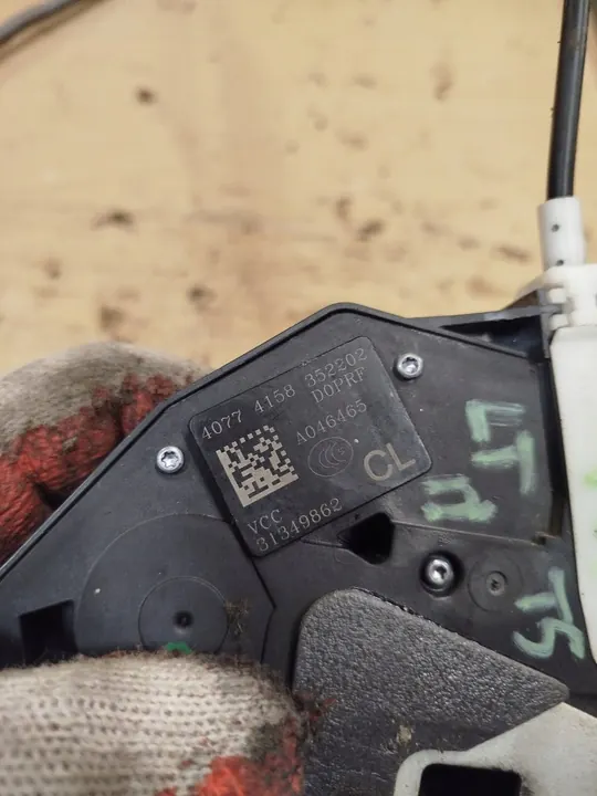 VOLVO S60 hintere linke Türschloss OE image 3