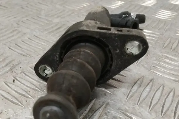 Kytkin sylinteri SEAT IBIZA III 1.9L diesel 2005 image 2