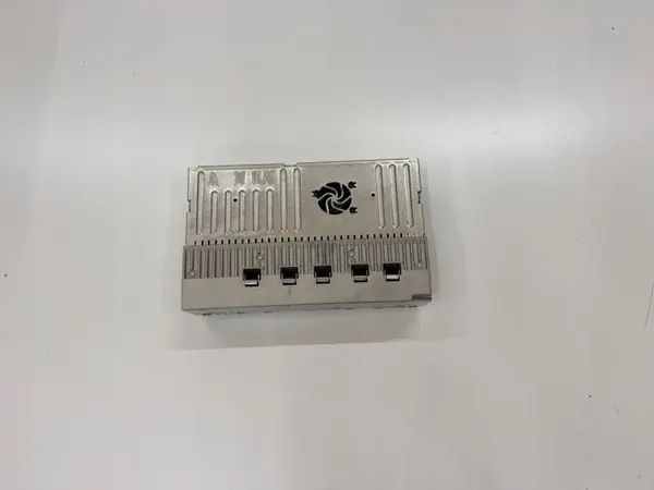 Amplificateur Audio Harman OEM A2219004701 Mercedes image 2