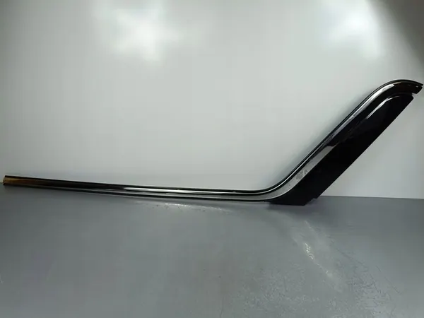 2022 Jeep Grand Cherokee WL Garniture de fenêtre latérale FOB42606 image 1