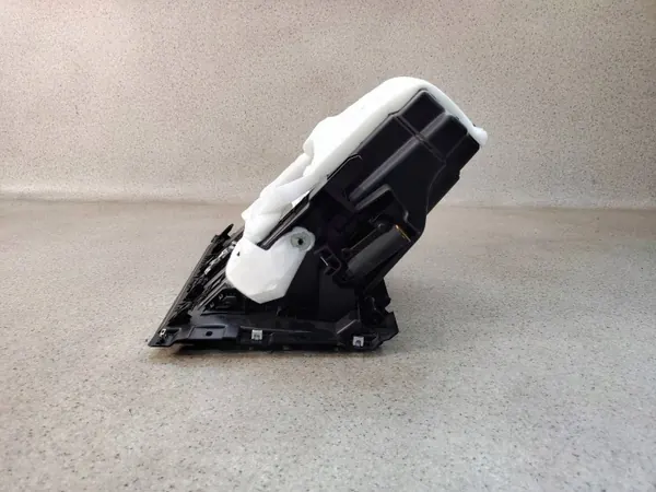 Passagerarhandskfack OEM 681081375R13 för Renault Clio V image 4