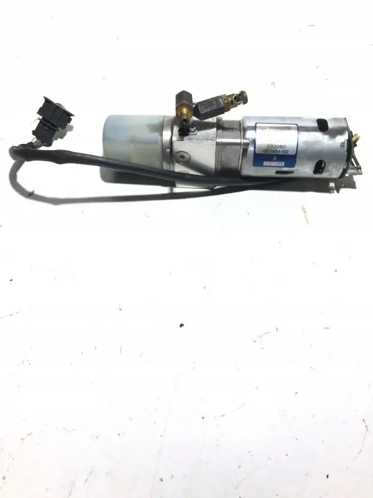 Porsche OEM 7L5827449 bakluckepump för Cayenne 7L5 image 2