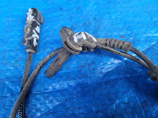 OPEL Astra K Cabo Sensor ABS Traseiro Esquerdo Direito 39002173 image 2