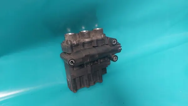 Soupape ECAS Mercedes OEM A0013271425 - Suspension Air image 2