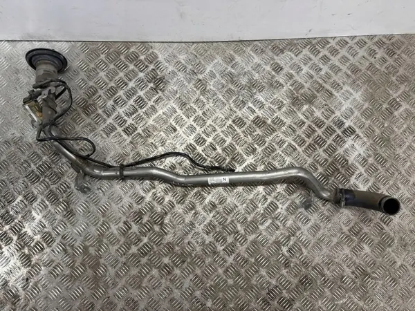 Infiniti QX30 Tankdeckel OEM 172215DC0B image 2